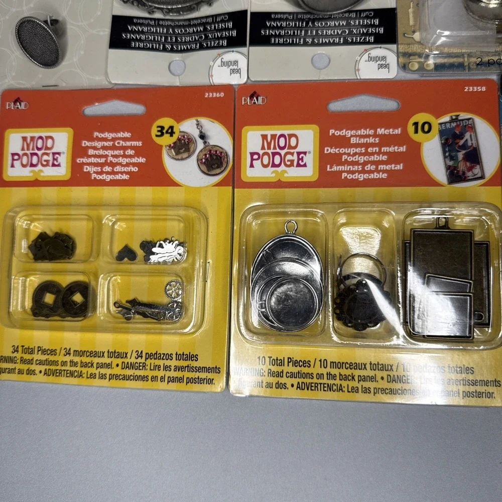 Bead Landing Mod Podge Lot Of Blanks Bezels Frames Filigree Found Objects Charms